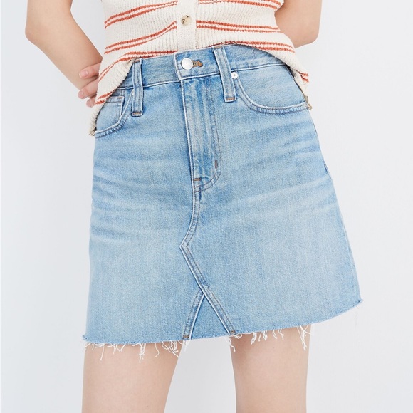 Madewell | Rigid Denim A Line Mini Skirt | 24 - Picture 1 of 8